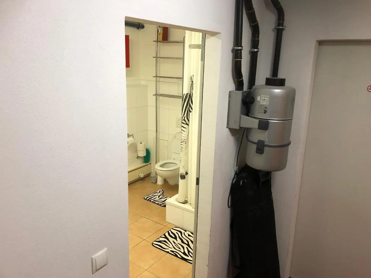 Ferienwohnung Holz-Wohnfass in München-Nymphenburg